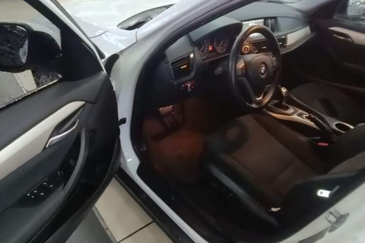 Used BMW X1 2014 sDrive18i Fashion Model Driver Seat