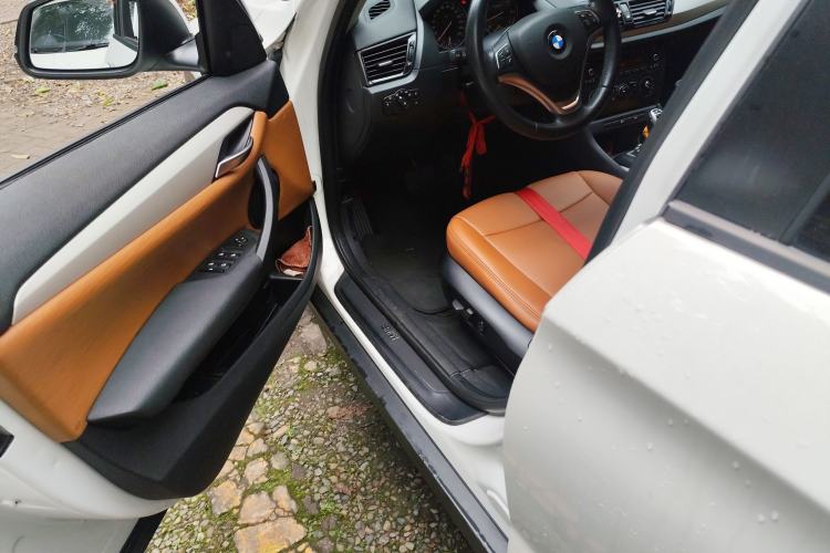 Used BMW X1 2014 sDrive18i Fashion Model Driver Seat