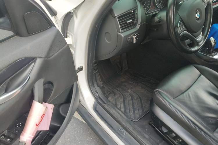 Used BMW X1 2014 sDrive18i Fashion Model Driver Seat