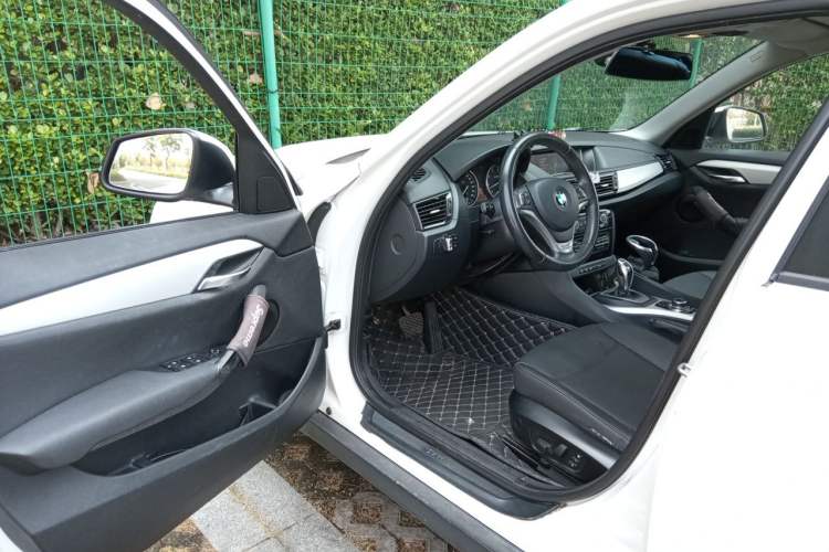 Used BMW X1 2014 sDrive18i Leading Model Driver Seat