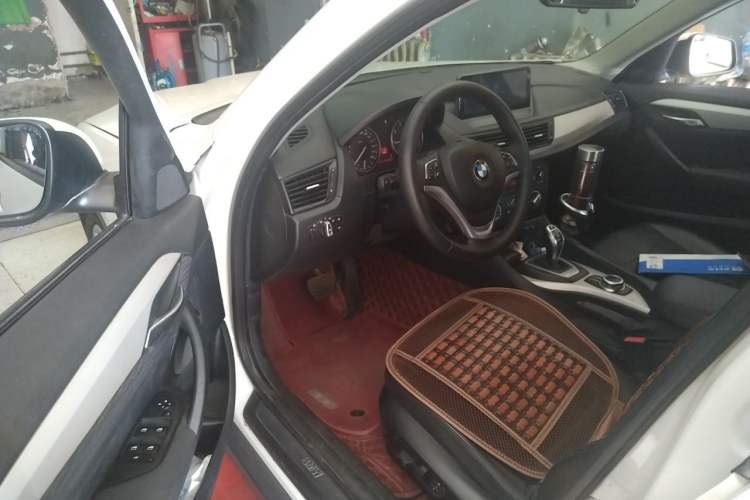 Used BMW X1 2014 sDrive18i Fashion Model Driver Seat