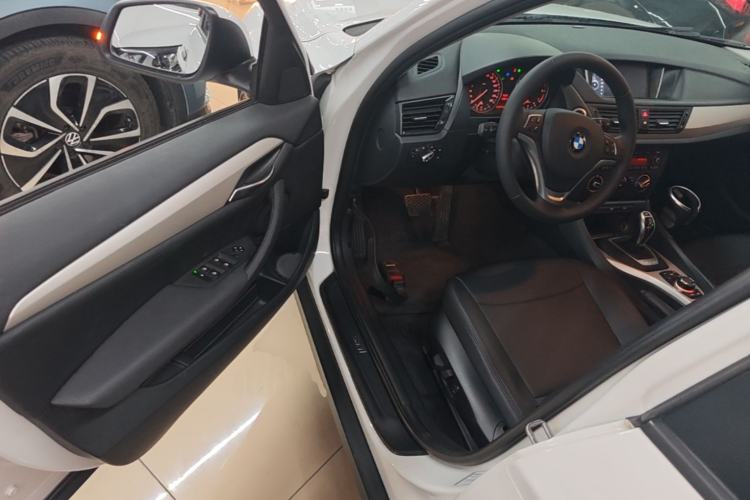 Used BMW X1 2014 sDrive18i Fashion Model Driver Seat
