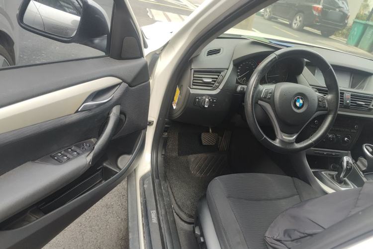 Used BMW X1 2014 sDrive18i Fashion Model Driver Seat