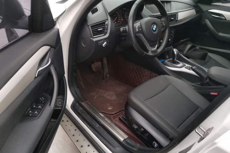 Used BMW X1 2014 sDrive18i Fashion Model Driver Seat