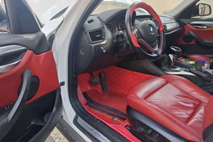 Used BMW X1 2014 xDrive20i Sports Design Package Driver Seat