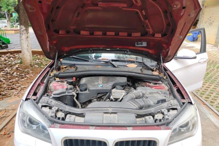 Used BMW X1 2014 sDrive18i Leading Model Engine Bay
