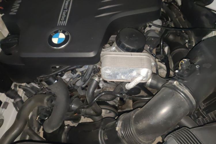Used BMW X1 2014 sDrive18i Fashion Model Engine Bay