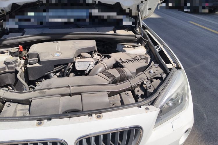 Used BMW X1 2014 sDrive20i X Design Package Engine Bay Left