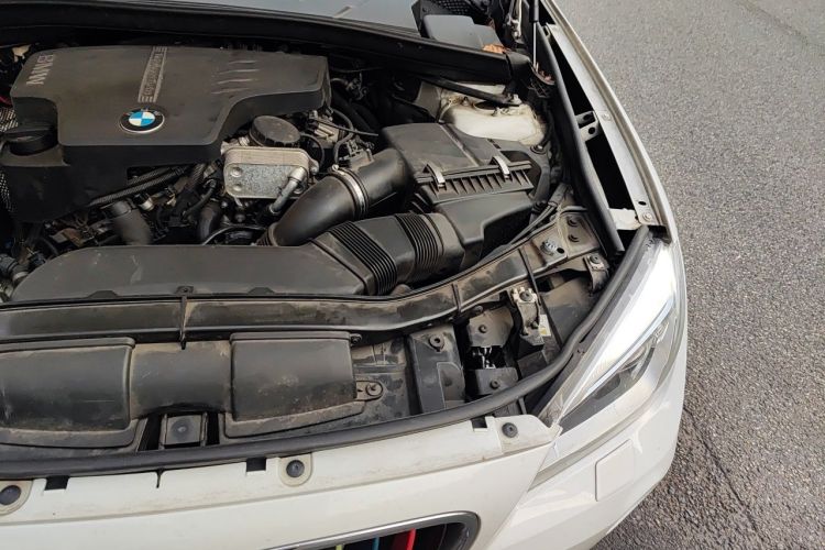 Used BMW X1 2014 sDrive18i Leading Model Engine Bay Left