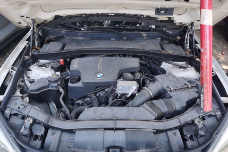 Used BMW X1 2014 sDrive18i Fashion Model Engine Bay