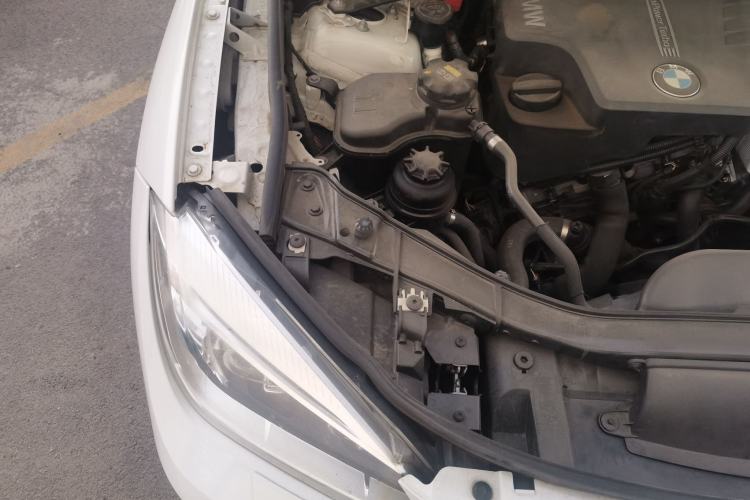 Used BMW X1 2014 xDrive20i X Design Package Engine Bay Right