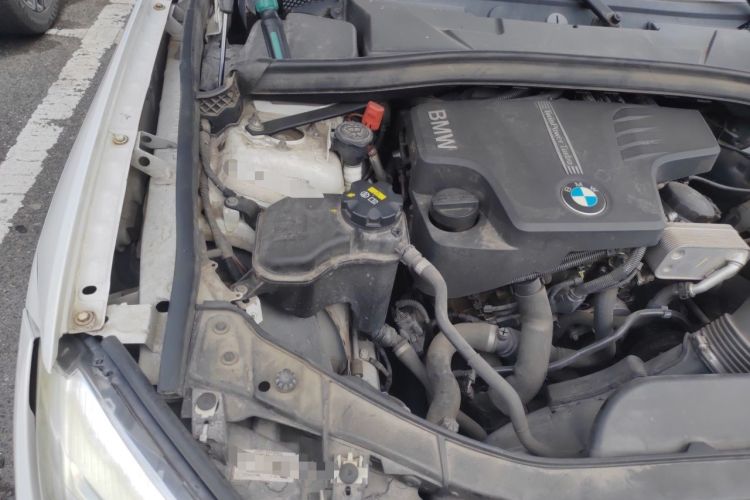 Used BMW X1 2014 sDrive18i Leading Model Engine Bay Right