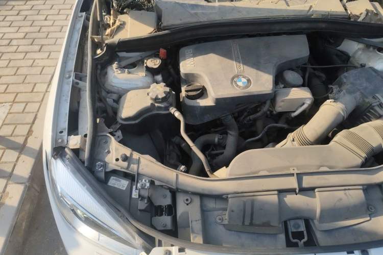 Used BMW X1 2014 sDrive18i Leading Model Engine Bay Right