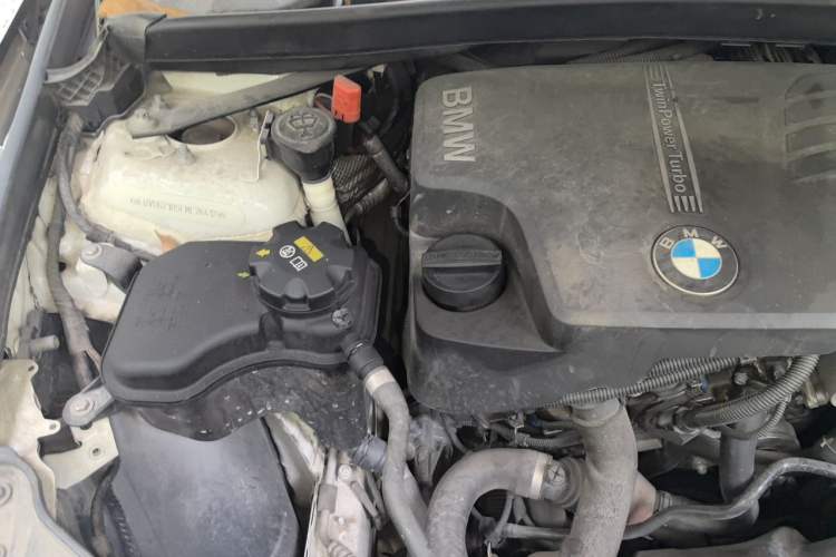 Used BMW X1 2014 sDrive18i Leading Model Engine Bay Right