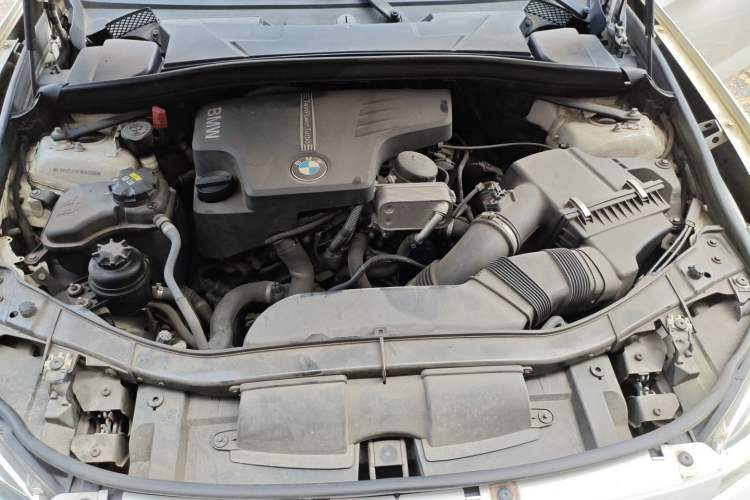 Used BMW X1 2014 xDrive20i X Design Package Engine Bay