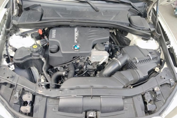 Used BMW X1 2014 sDrive18i Fashion Model Engine Bay
