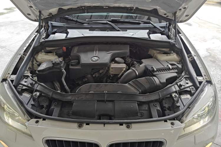 Used BMW X1 2014 sDrive18i Leading Model Engine Bay