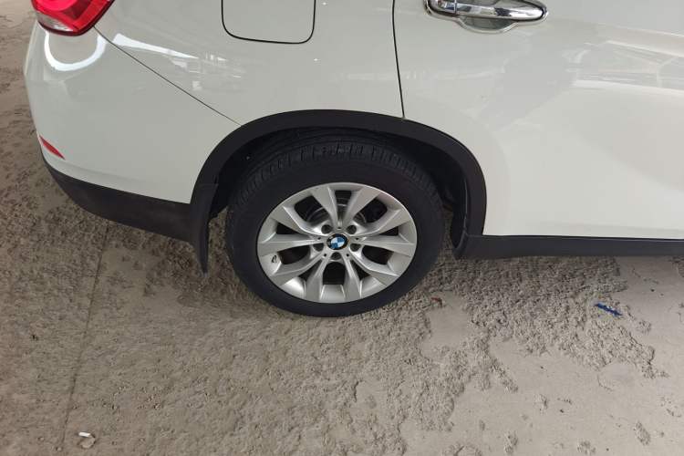 Used BMW X1 2014 sDrive18i Fashion Model Exterior 5