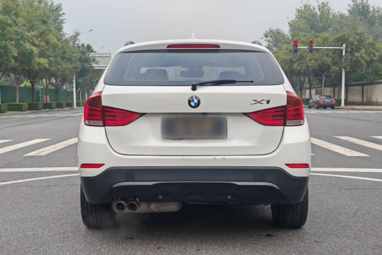 Used BMW X1 2014 xDrive20i Sports Design Package Exterior 5