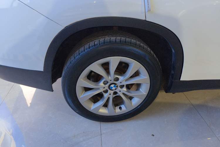 Used BMW X1 2014 sDrive18i Fashion Model Exterior 8