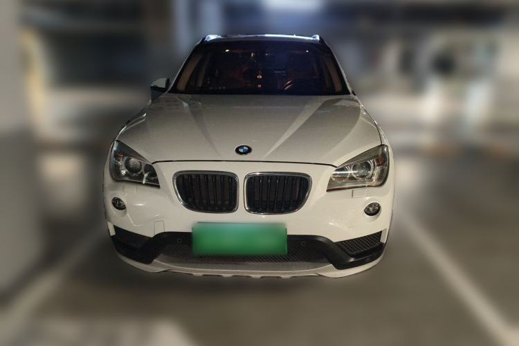Used BMW X1 2014 sDrive18i Leading Model Front