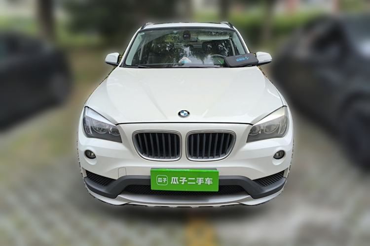 Used BMW X1 2014 sDrive18i manual model Front