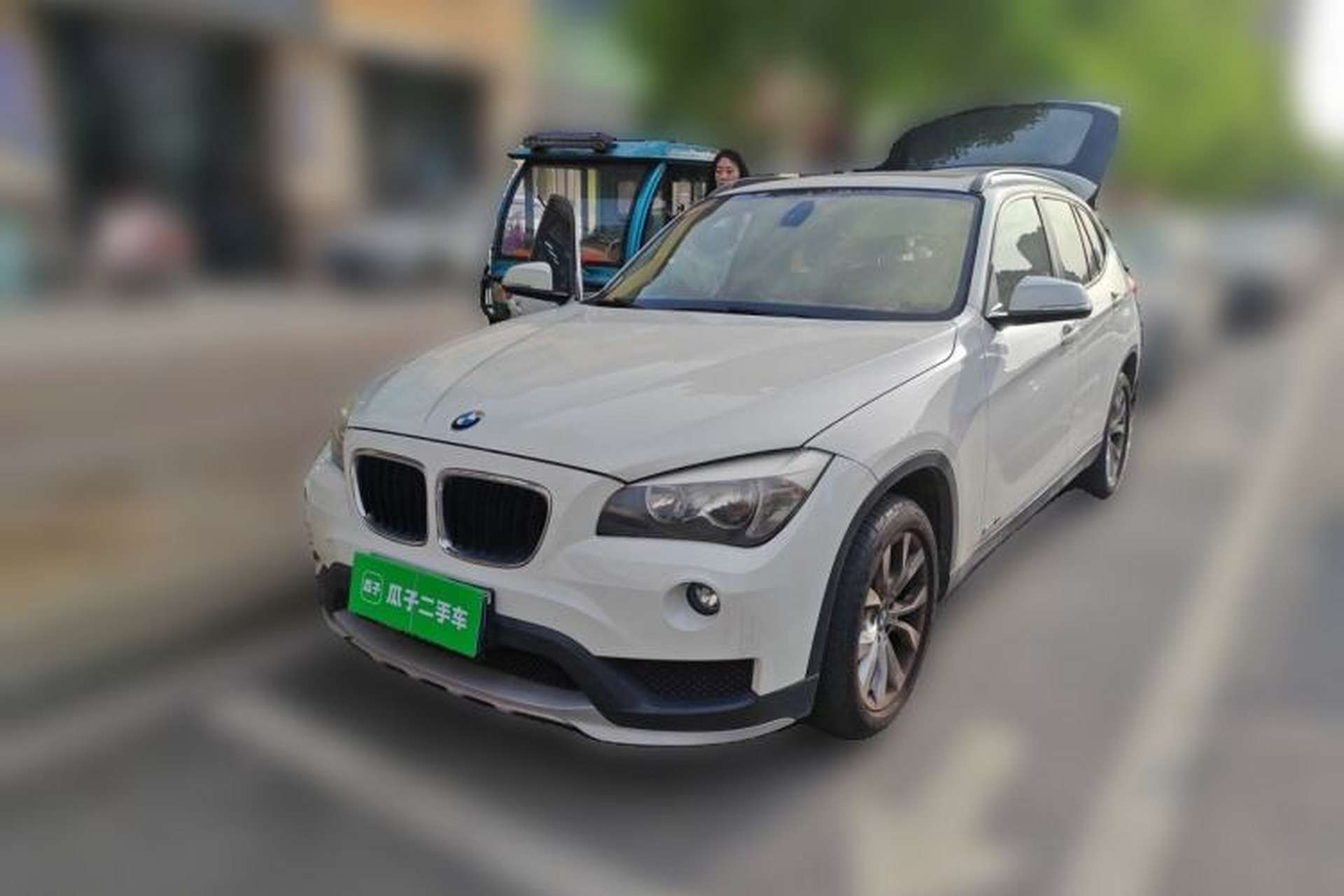 Used BMW X1 2014 sDrive18i Fashion Model Front Left 45 Deg