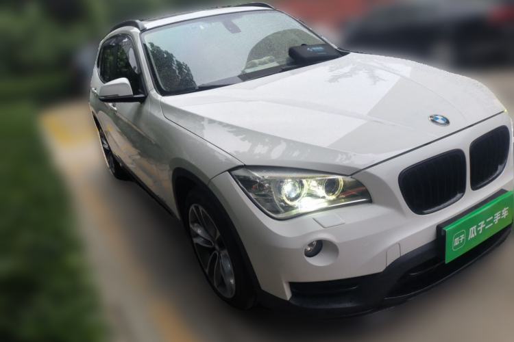 Used BMW X1 2014 sDrive18i Sports Design Package Front Right 45 Deg