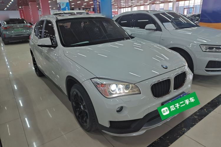 Used BMW X1 2014 sDrive18i Leading Model Front Right 45 Deg