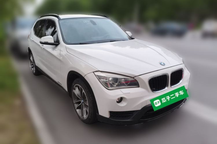 Used BMW X1 2014 xDrive20i Sports Design Package Front Right 45 Deg