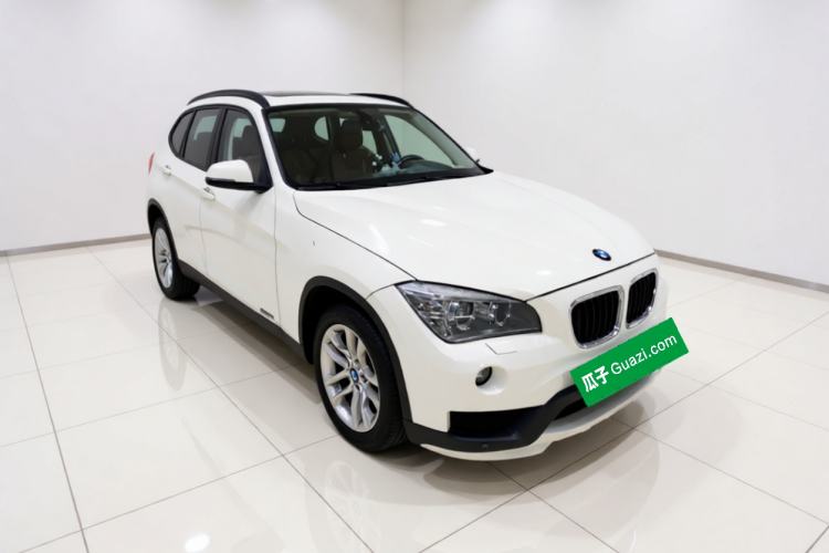 Used BMW X1 2014 sDrive18i Leading Model Front Right 45 Deg