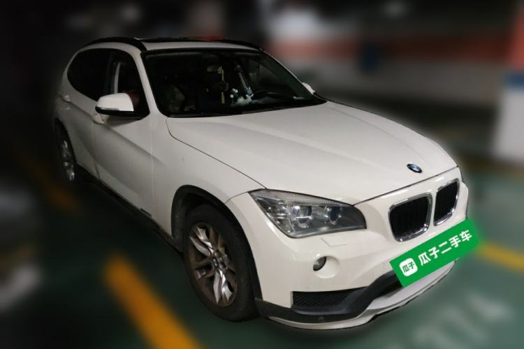 Used BMW X1 2014 sDrive18i Leading Model Front Right 45 Deg