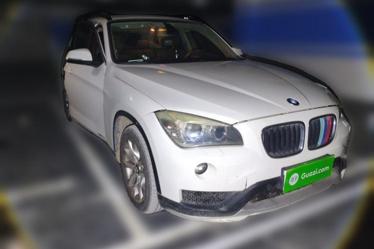 Used BMW X1 2014 sDrive18i Leading Model Front Right 45 Deg