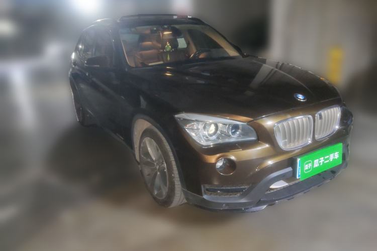 Used BMW X1 2014 xDrive20i Sports Design Package Front Right 45 Deg