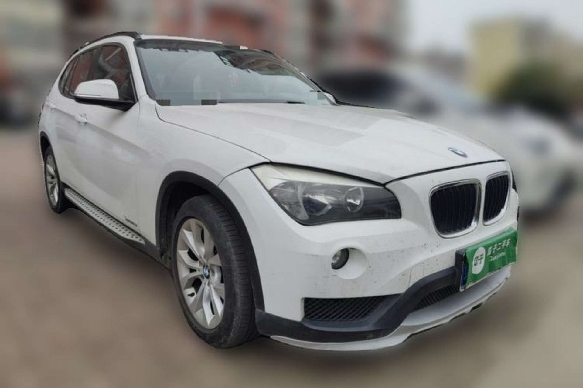 Used BMW X1 2014 sDrive18i Fashion Model Front Right 45 Deg