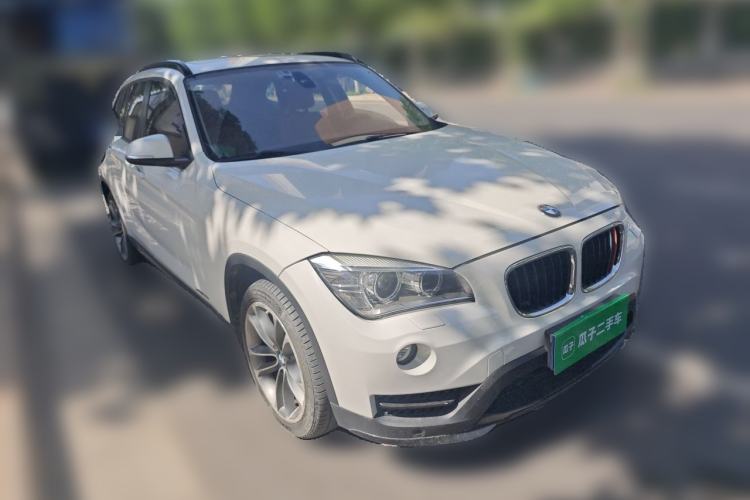 Used BMW X1 2014 xDrive20i Sports Design Package Front Right 45 Deg