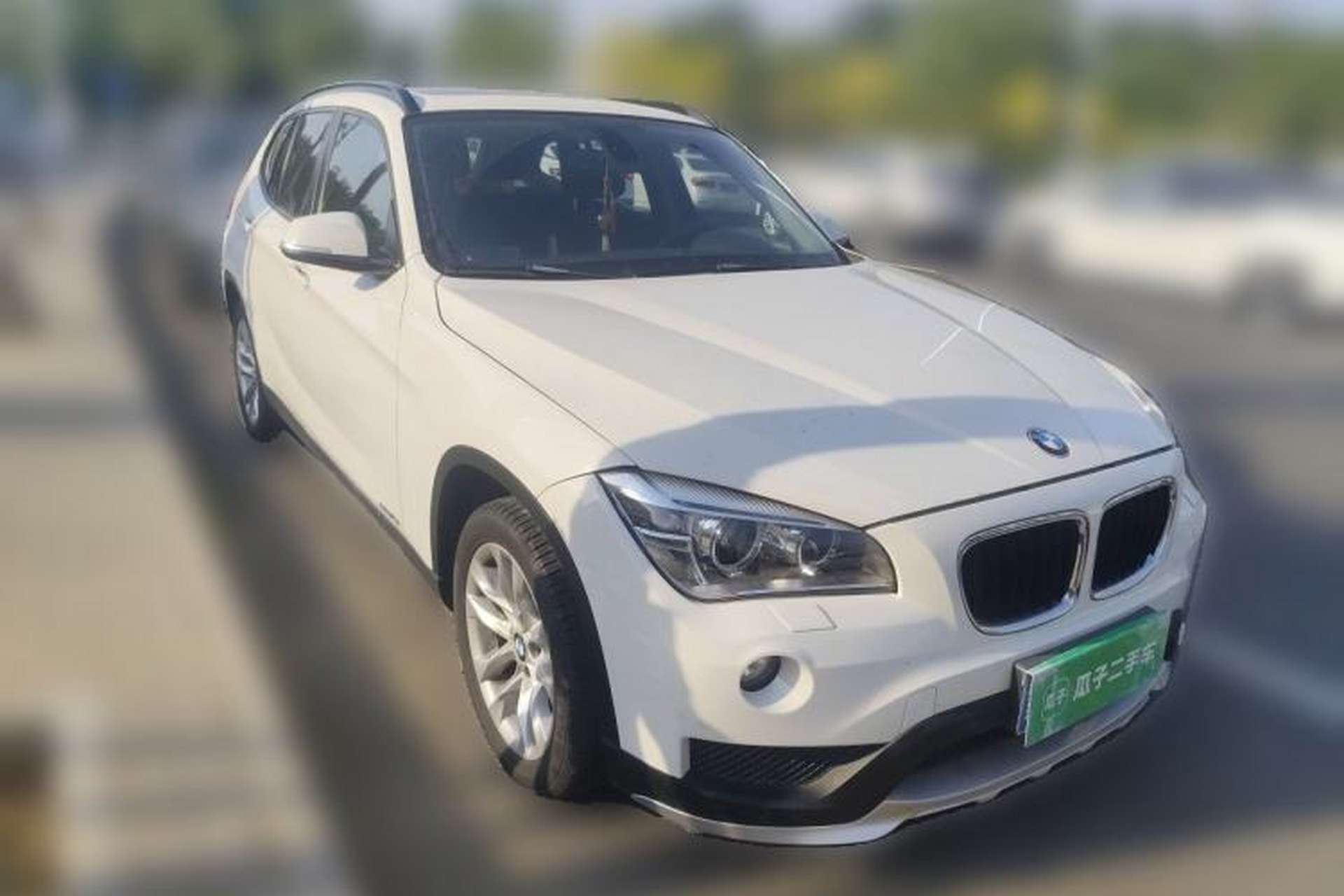 Used BMW X1 2014 sDrive18i Leading Model Front Right 45 Deg