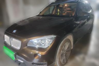 Used BMW X1 2014 xDrive20i Sports Design Package