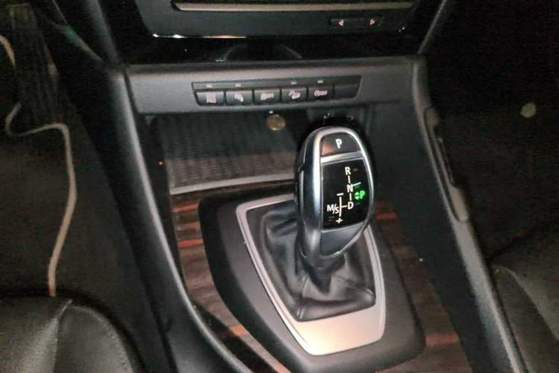 Used BMW X1 2014 xDrive20i X Design Package Gear Lever