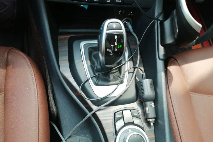 Used BMW X1 2014 xDrive20i X Design Package Gear Lever