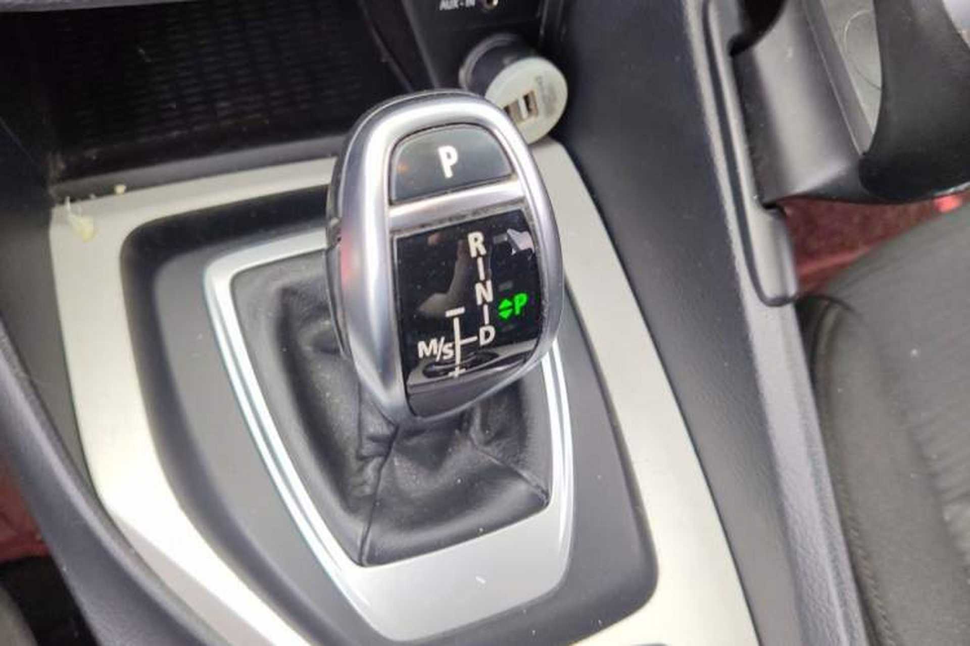 Used BMW X1 2014 sDrive18i Fashion Model Gear Lever