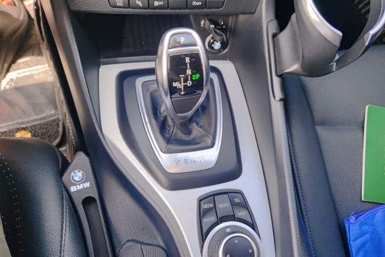 Used BMW X1 2014 sDrive18i Leading Model Gear Lever