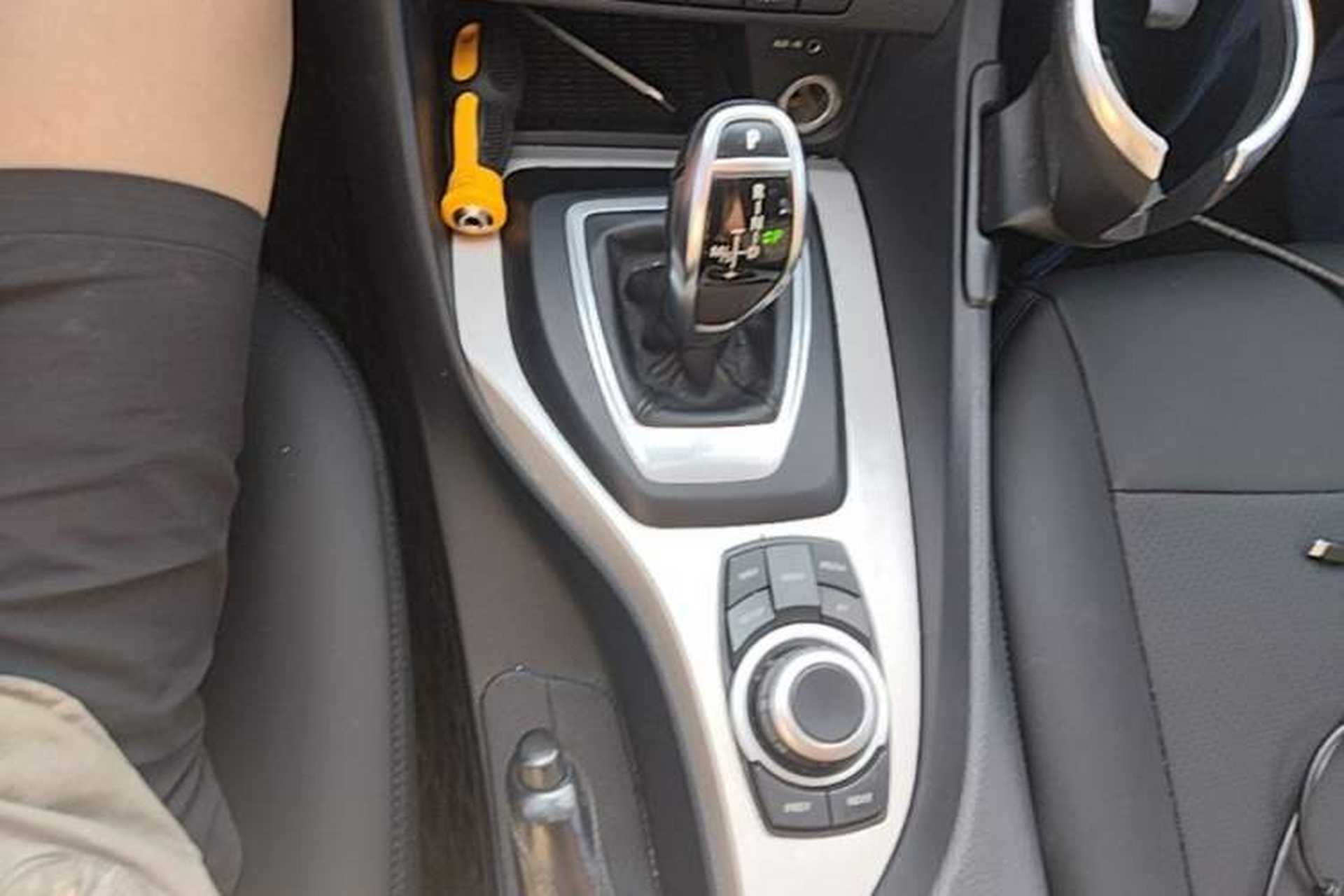 Used BMW X1 2014 sDrive18i Fashion Model Gear Lever
