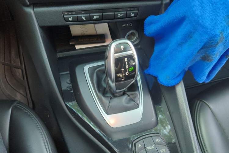 Used BMW X1 2014 sDrive18i Fashion Model Gear Lever
