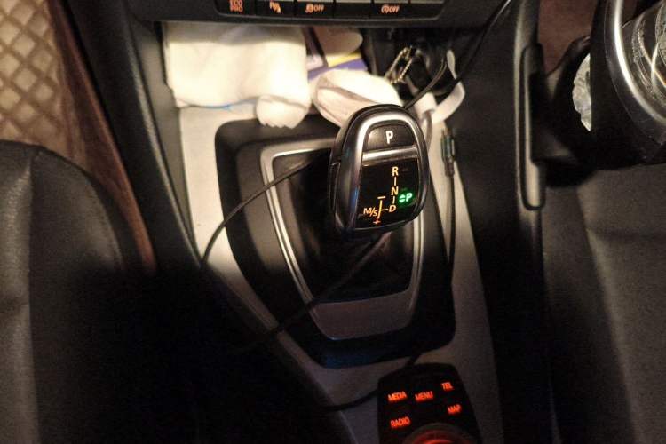 Used BMW X1 2014 sDrive18i Leading Model Gear Lever