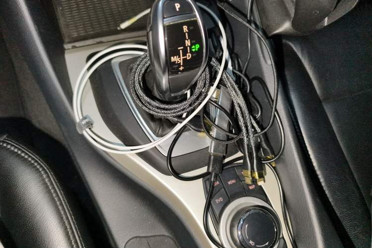 Used BMW X1 2014 sDrive18i Fashion Model Gear Lever