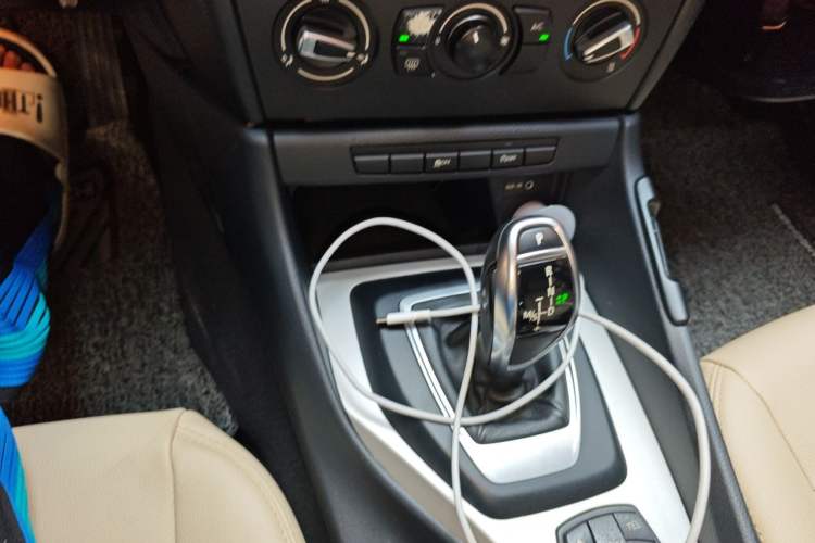 Used BMW X1 2014 sDrive18i Fashion Model Gear Lever