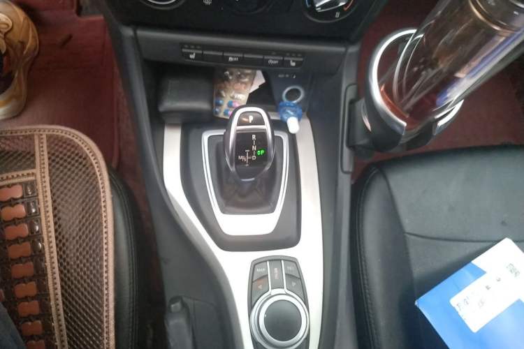 Used BMW X1 2014 sDrive18i Fashion Model Gear Lever