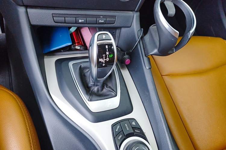 Used BMW X1 2014 sDrive18i Fashion Model Gear Lever