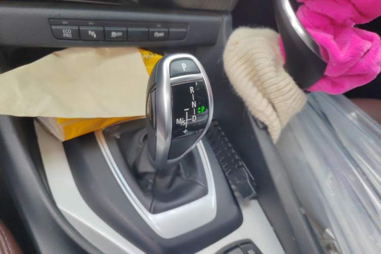 Used BMW X1 2014 sDrive18i Leading Model Gear Lever